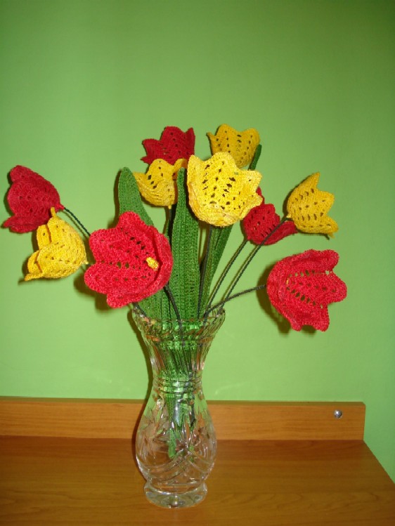 tulipany
